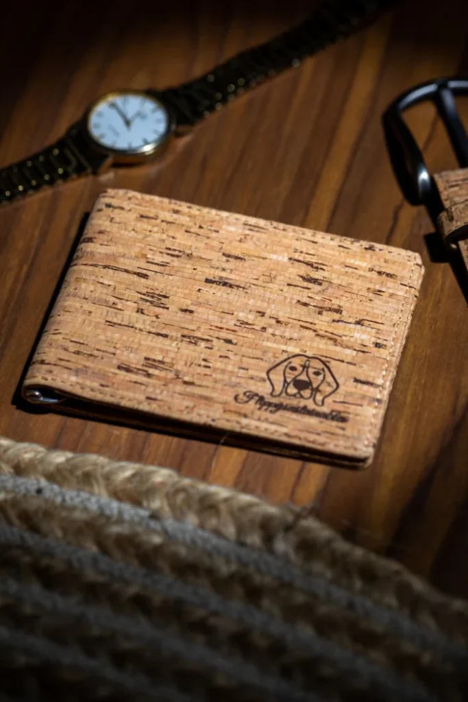 Brownliving Ravine Premium Cork Wallet with money clip